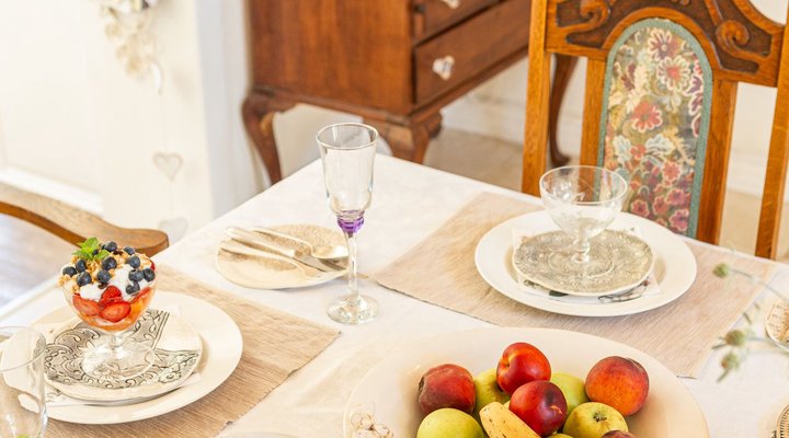 Guinea Fowl House B & B