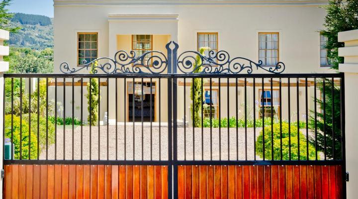 Cultivar Guest Lodge