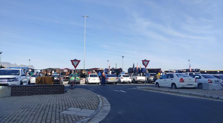 Spacious,2-bedroom,seaside apartment,unique patio