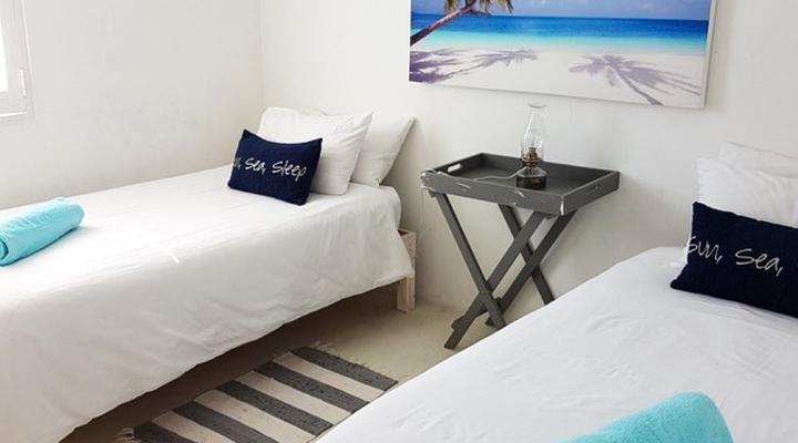 Aloha at Paternoster