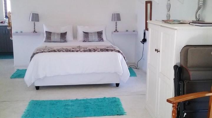 Aloha at Paternoster