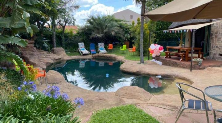 Edison Luxe Guest House