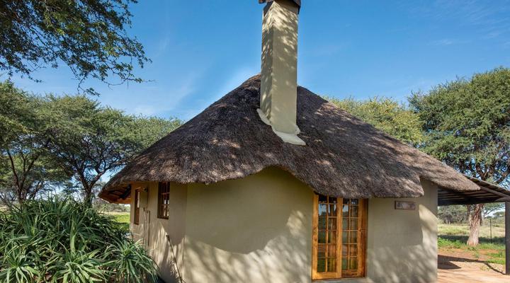 Africa Awaits Lodge & Safaris