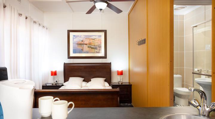 Angela's Guest Lodge