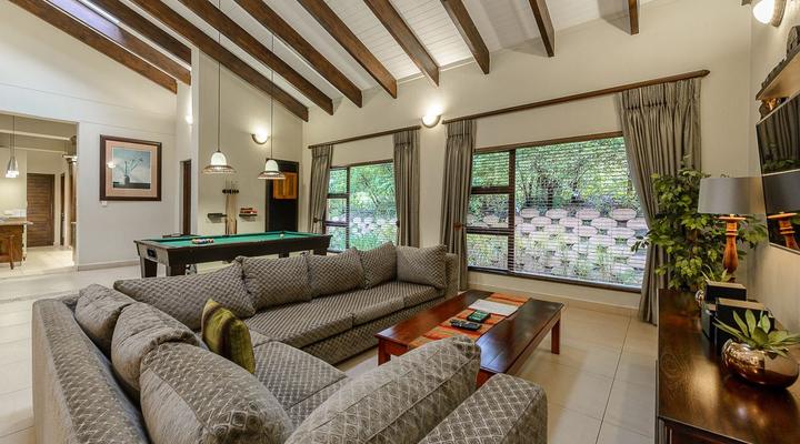 San Lameer Villa 403 - 4 Bedroom Luxury