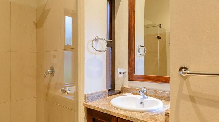 San Lameer Villa 403 - 4 Bedroom Luxury