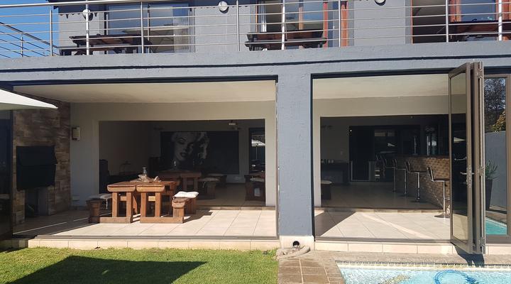 Delvegas Guest House