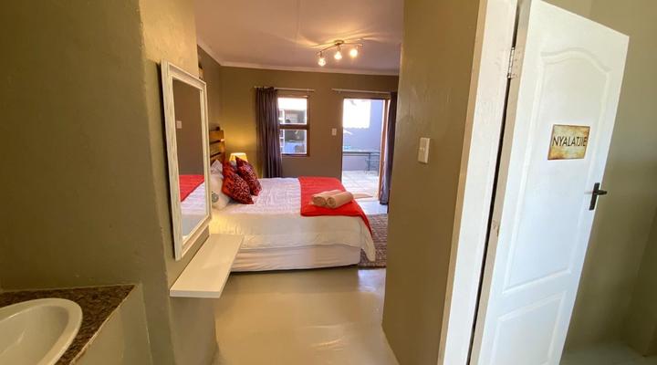 Savannah Game and River Retreat