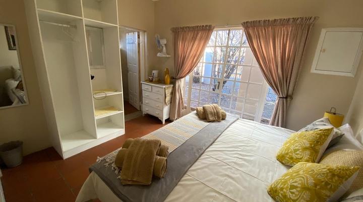 Savannah Game and River Retreat