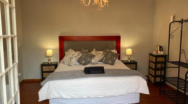 Savannah Game and River Retreat