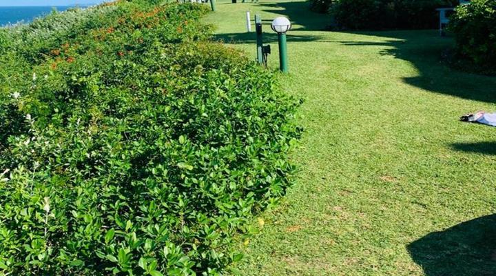 Escape to an Oceanview Vacation Home in Umdloti Beach