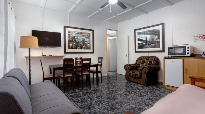 Angela's Guest Lodge