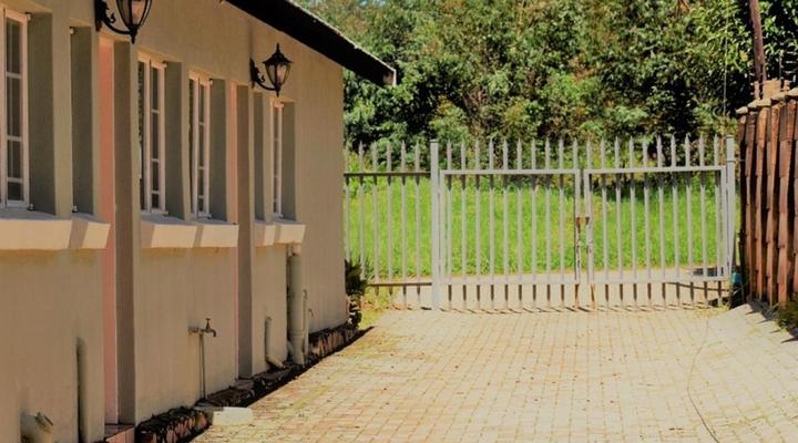 Artists Cottages at Le Quartier, Dullstroom