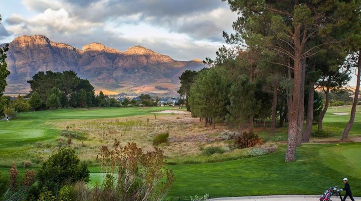 Pearl Valley Hotel by Mantis