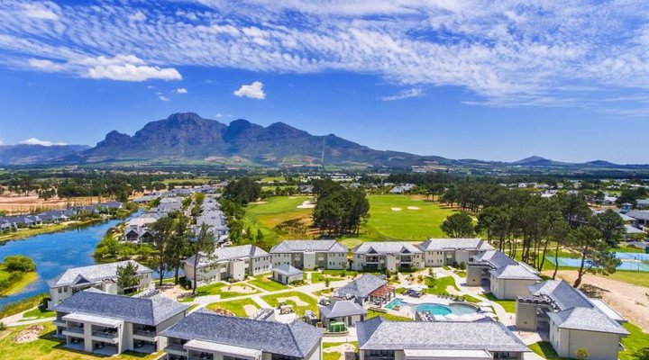 Pearl Valley Hotel by Mantis