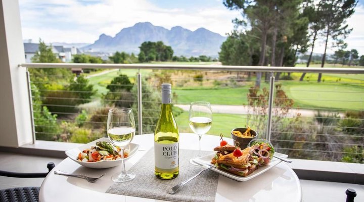 Pearl Valley Hotel by Mantis