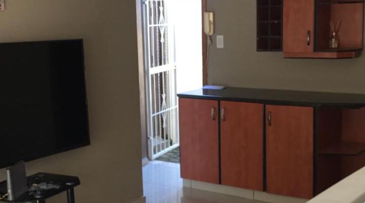 Unit 4 Holzner Gardens