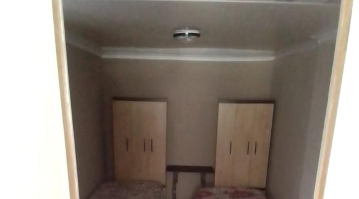 Unit 4 Holzner Gardens