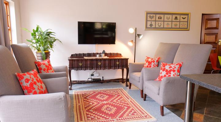 Tranquil Sleeping Guest Cottage