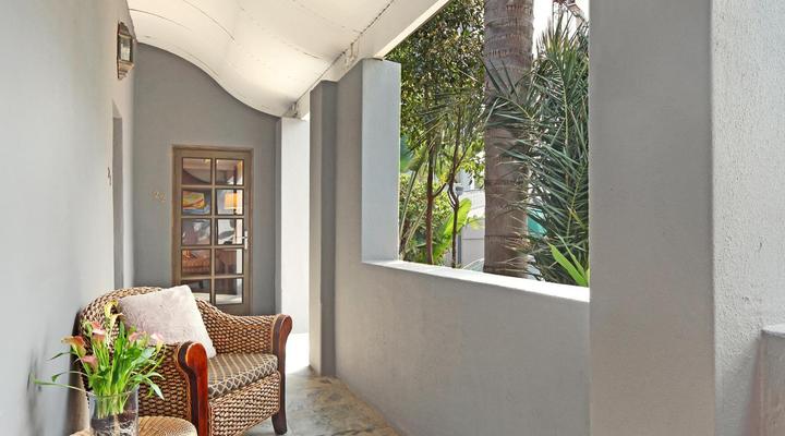 40 Winks Guest House Green Point