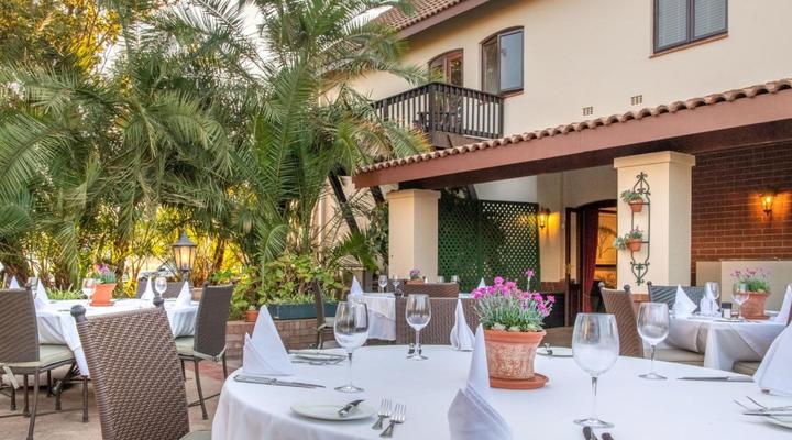 Olivers Restaurant, Lodge and Wellness Centre