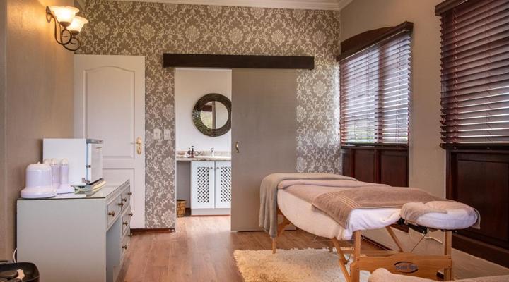 Olivers Restaurant, Lodge and Wellness Centre