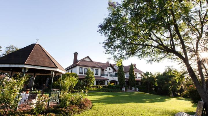 Olivers Restaurant, Lodge and Wellness Centre