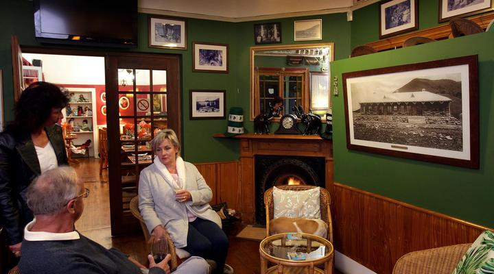 Shamrock Arms Guest Lodge