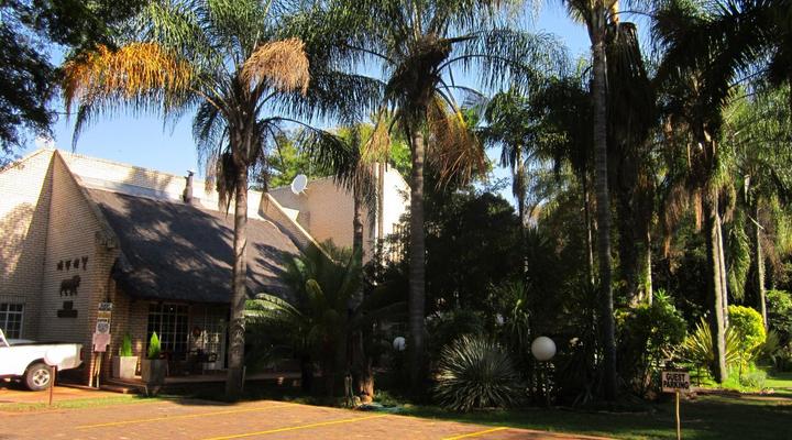 Lion's Guesthouse and The Buck&Lion restaurant