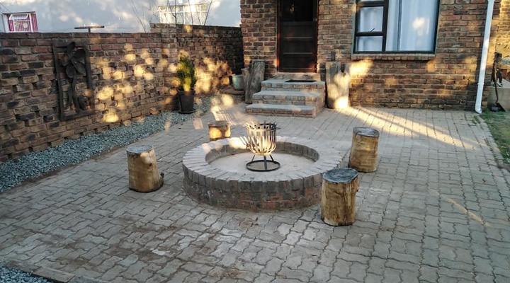 3 On Naude Accommodation