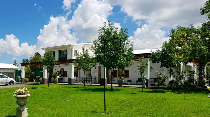 At The Nest B&B Lodge