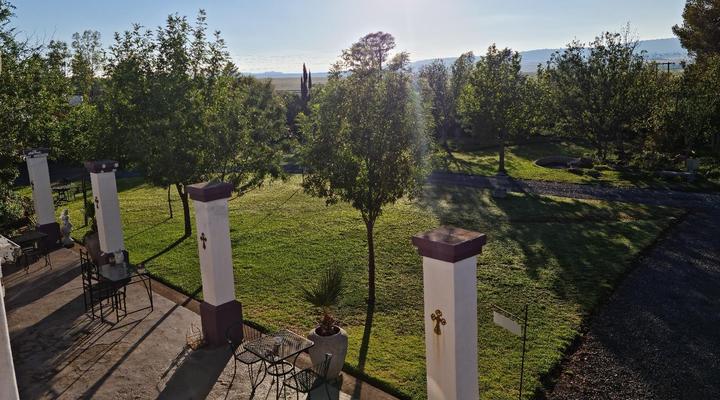 At The Nest B&B Lodge