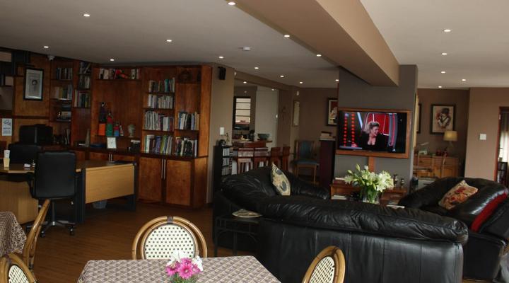 Over The Moon Guesthouse