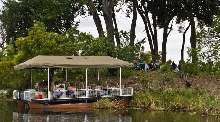 Lianshulu Bush Lodge