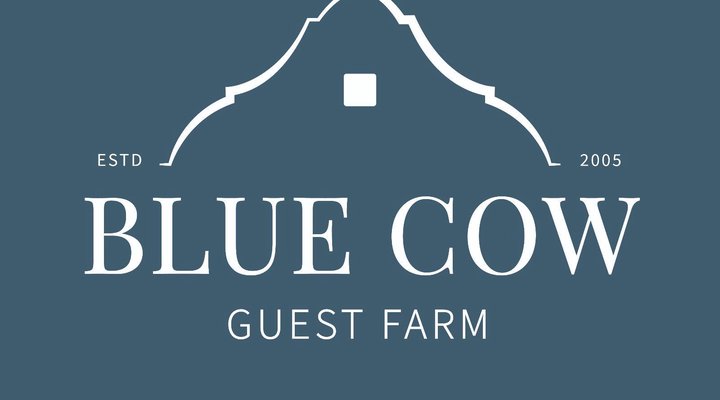 The Blue Cow Barn - Boutique Farm Accommodation 