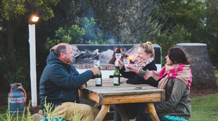 The Blue Cow Barn - Boutique Farm Accommodation 