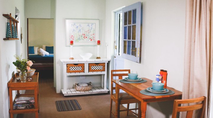 The Blue Cow Barn - Boutique Farm Accommodation 