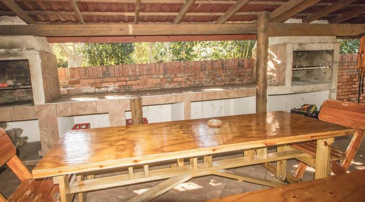 Fisherman's Flat & House