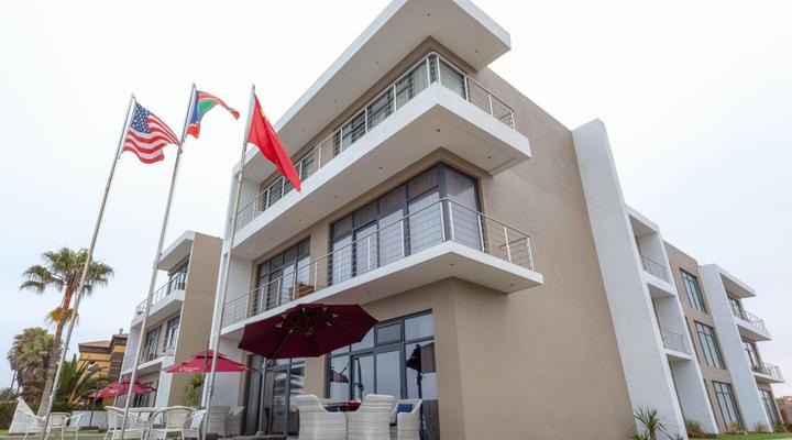 Flamingo Villas Boutique Hotel