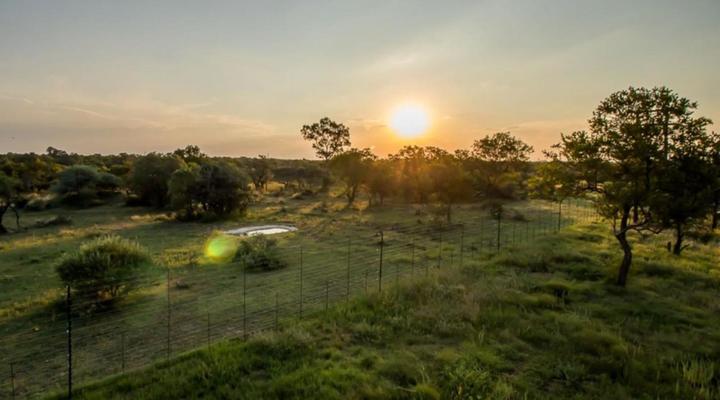 LookOutSafariLodge - “The Heartbeat of Africa”