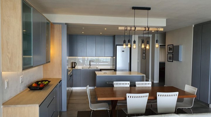 Dolphin Beach Apartment