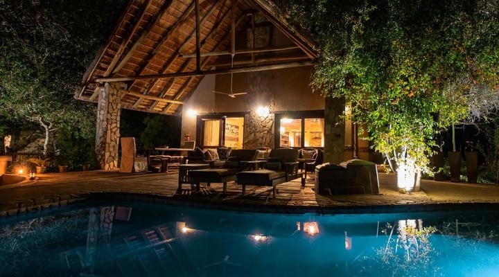 Leopard's Lair Bush Lodge