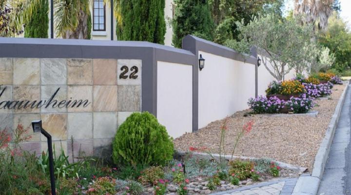 Blaauwheim Guest House