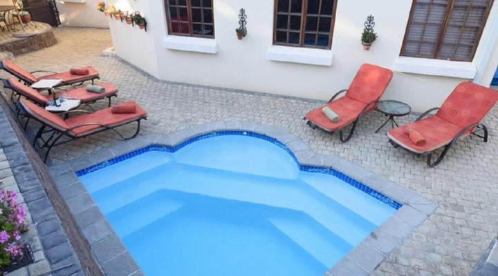 Blaauwheim Guest House