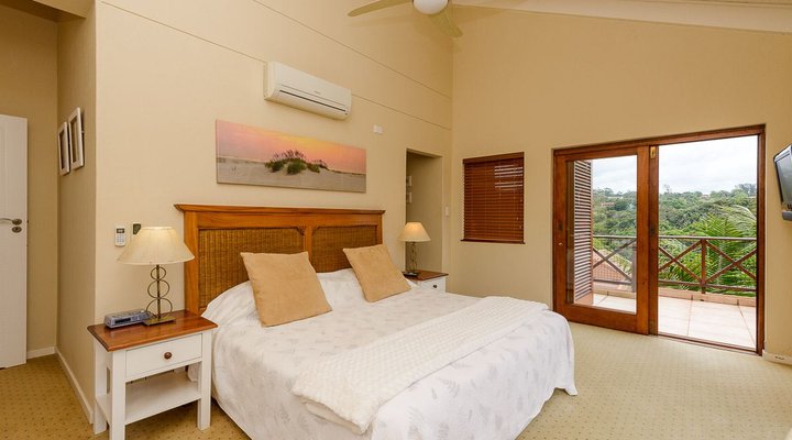 Four Bedroom Luxury Villa 5916