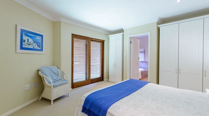 Four Bedroom Luxury Villa 5916