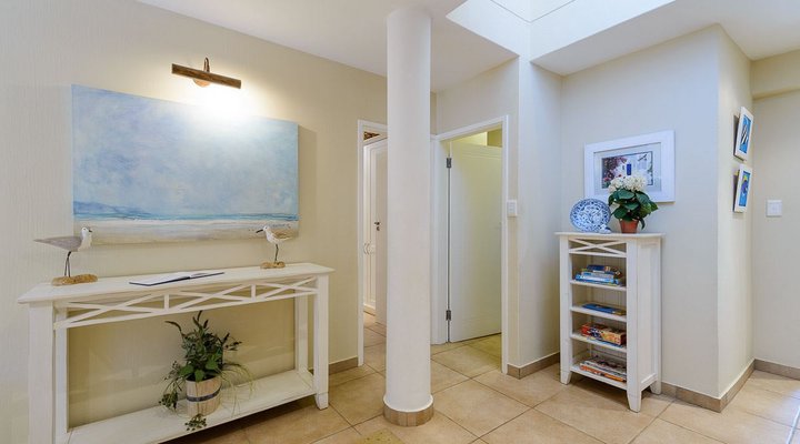 Four Bedroom Luxury Villa 5916
