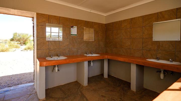 Canyon Roadhouse Camping, Namibia