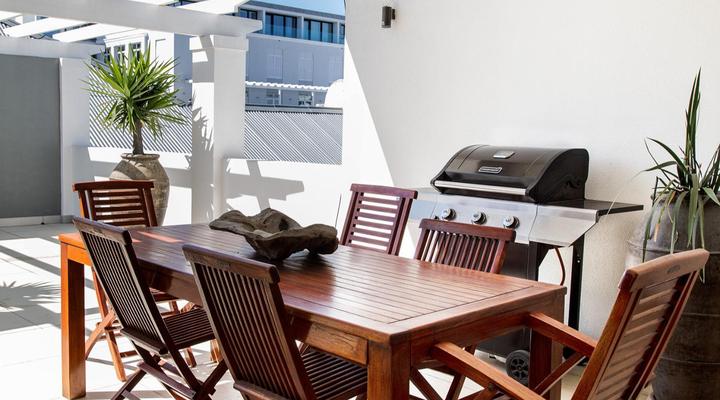 Marine Square Luxury Holiday Suites