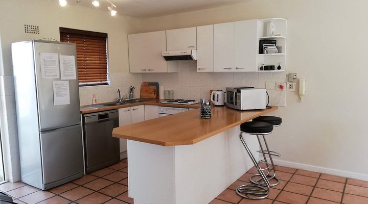 Cayman Beach House No 38